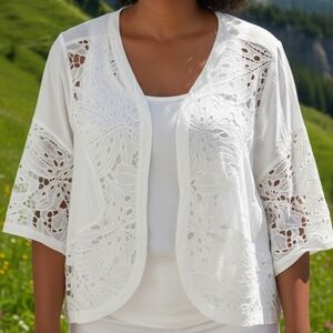 Adiva Elegant White Lace Cardigan